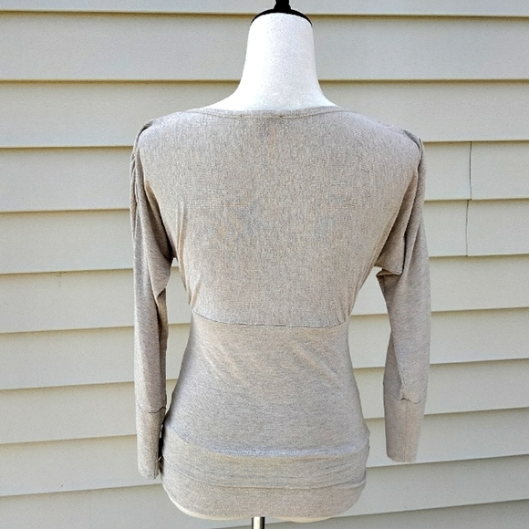 High Street Fashion Gold Long Ruched Sleeve Scoop Neck Tunic Sz XS - Picture 3 of 7